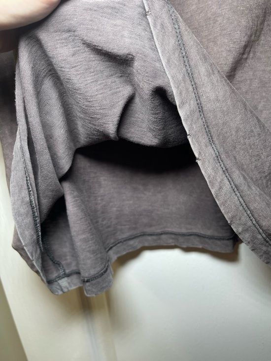 American Eagle Aerie Brown V-Neck Distressed Oversized Boyfriend Tee Size Medium - Picture 6 of 13